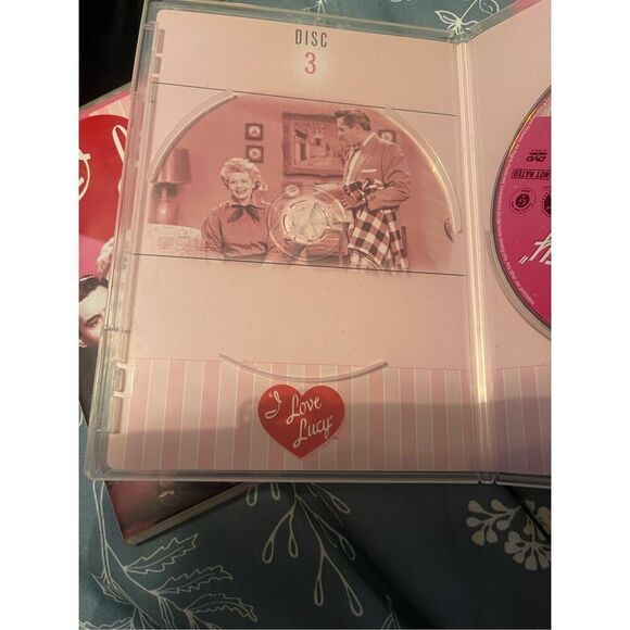 CBS Pink Classic Comedy I Love Lucy Complete First Season DVD Set - Picture 5 of 6